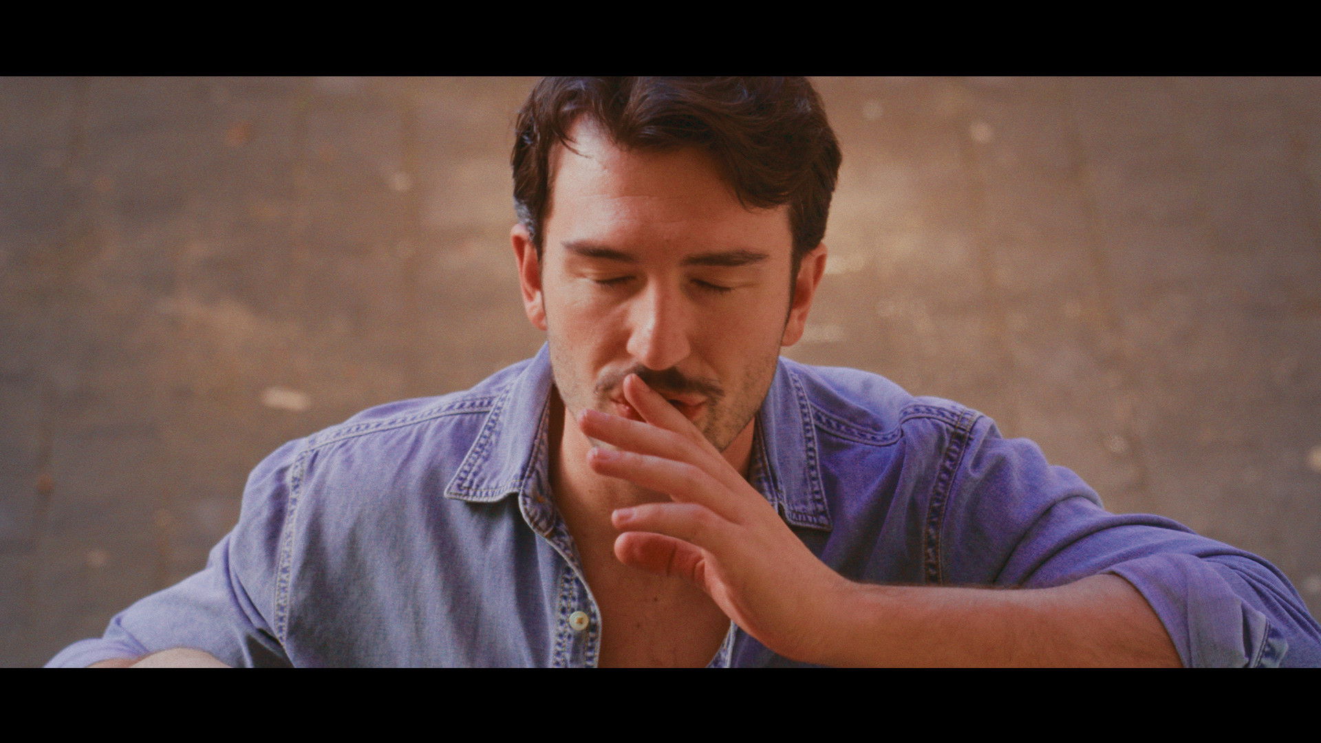 Backdrop for Los musicales son una mierda