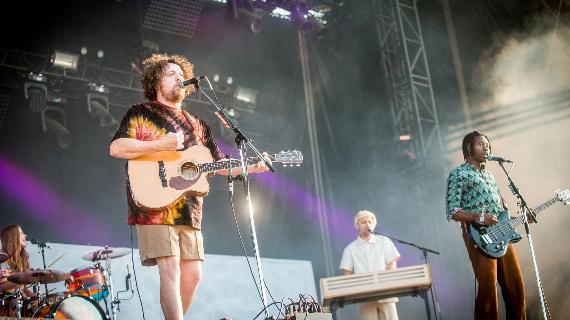Backdrop for Metronomy en concert aux Vieilles Charrues
