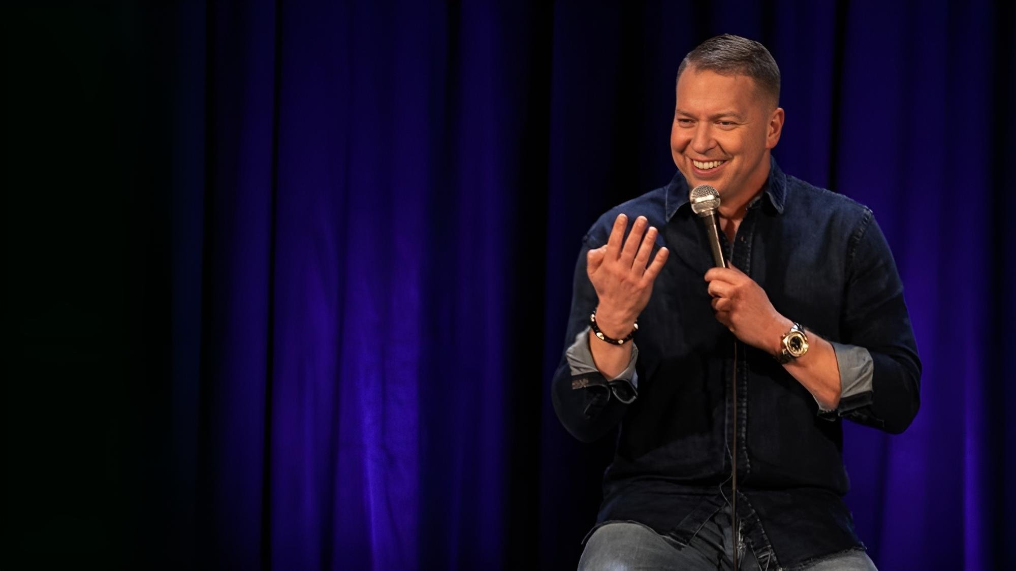 Backdrop for Gary Owen: Broken Family