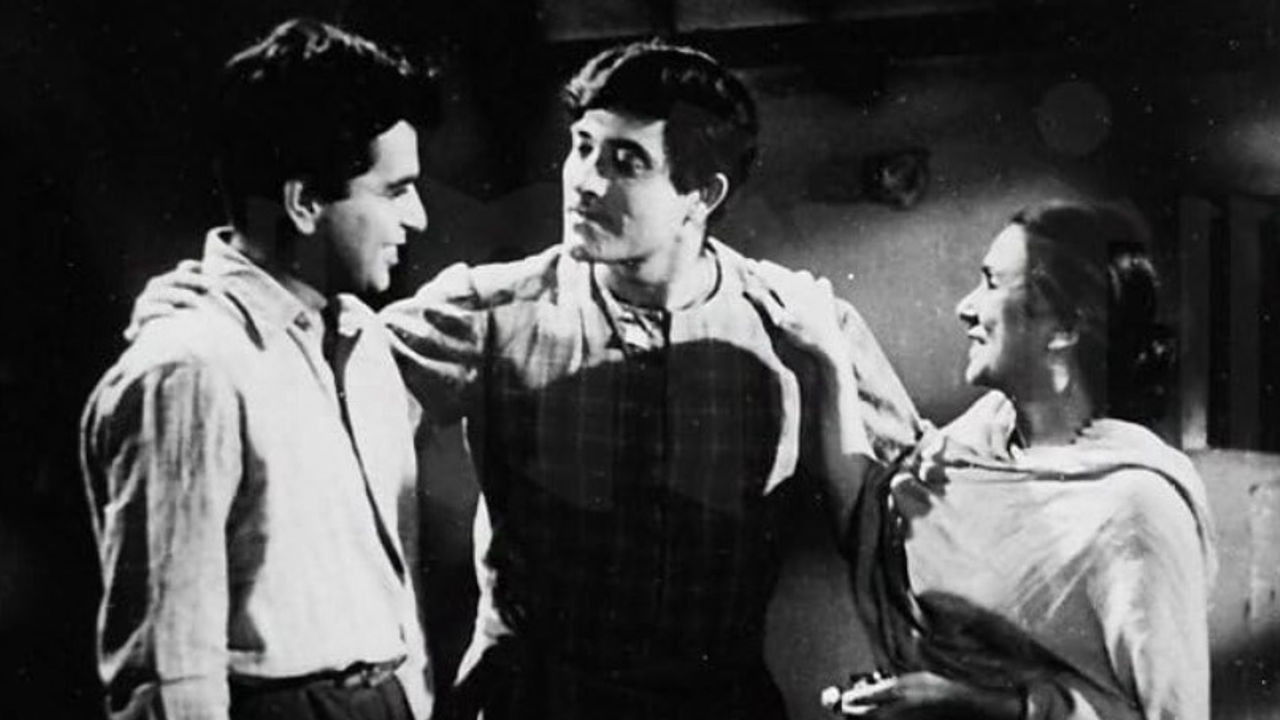 Backdrop for Paigham