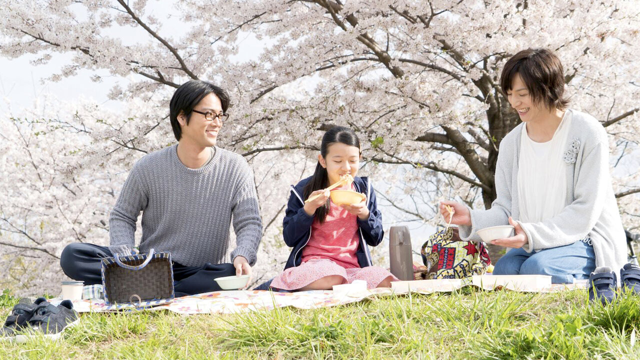 Backdrop for Close-Knit