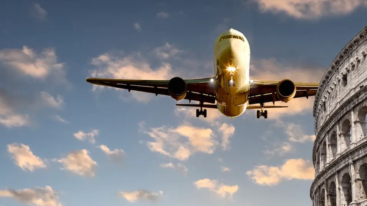 Backdrop for Stop! Border Control: Roma Fiumicino