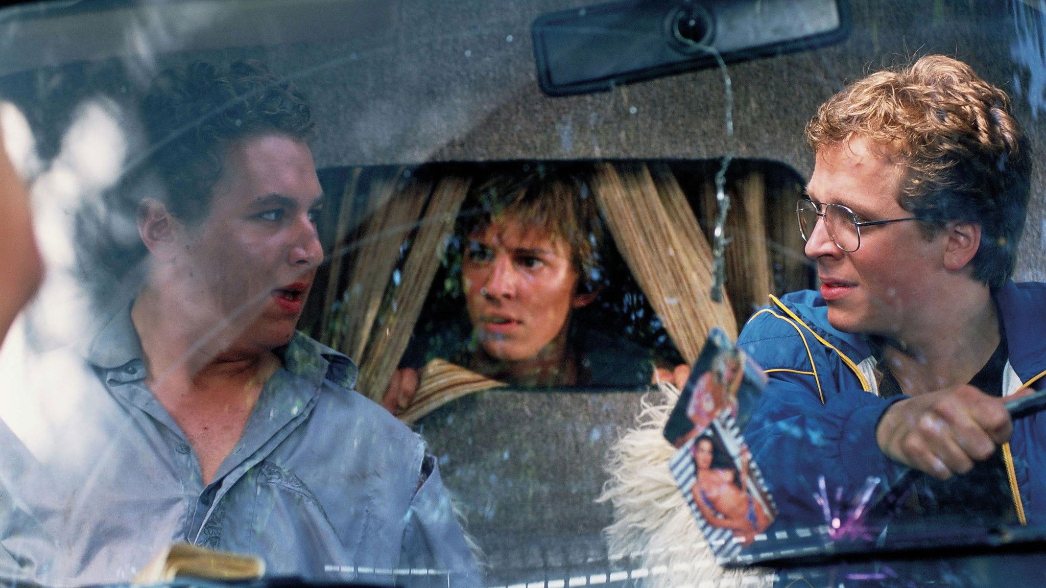 Backdrop for Grenzverkehr