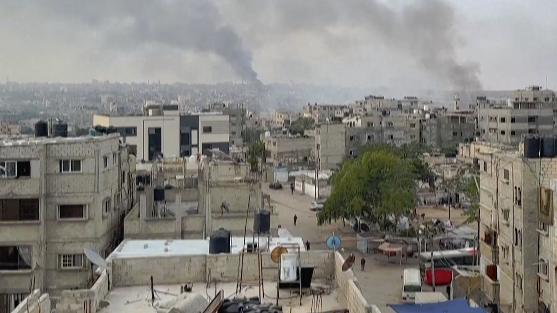 Backdrop for Gaza: Trapped in Hell