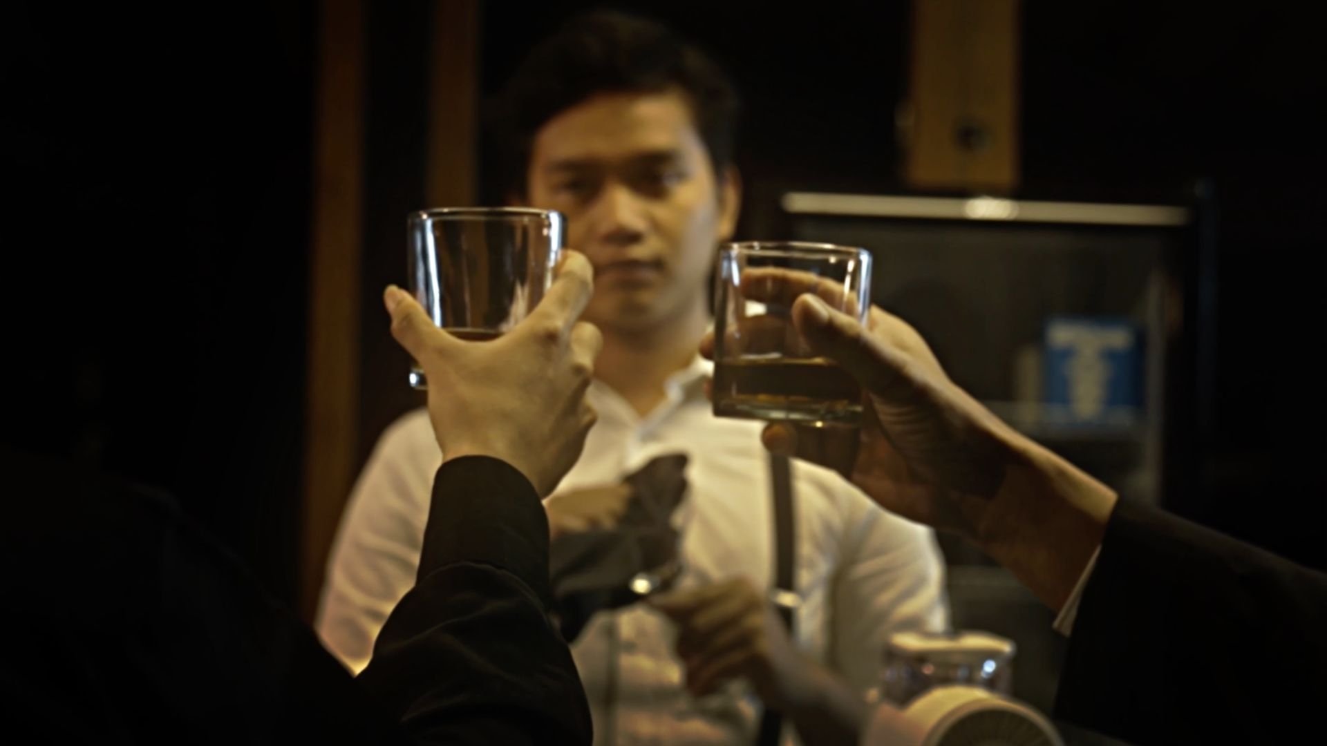 Backdrop for Dual Perspektif