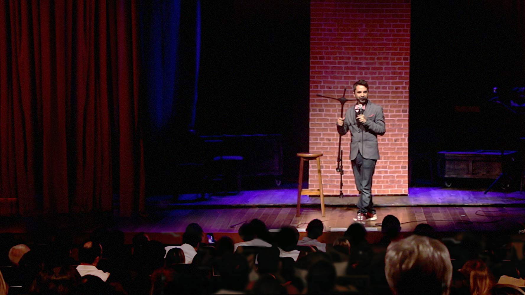 Backdrop for Bruno Motta: Melhor que os Outros Stand Ups que Eu Já Fiz em 15 Anos de Carreira