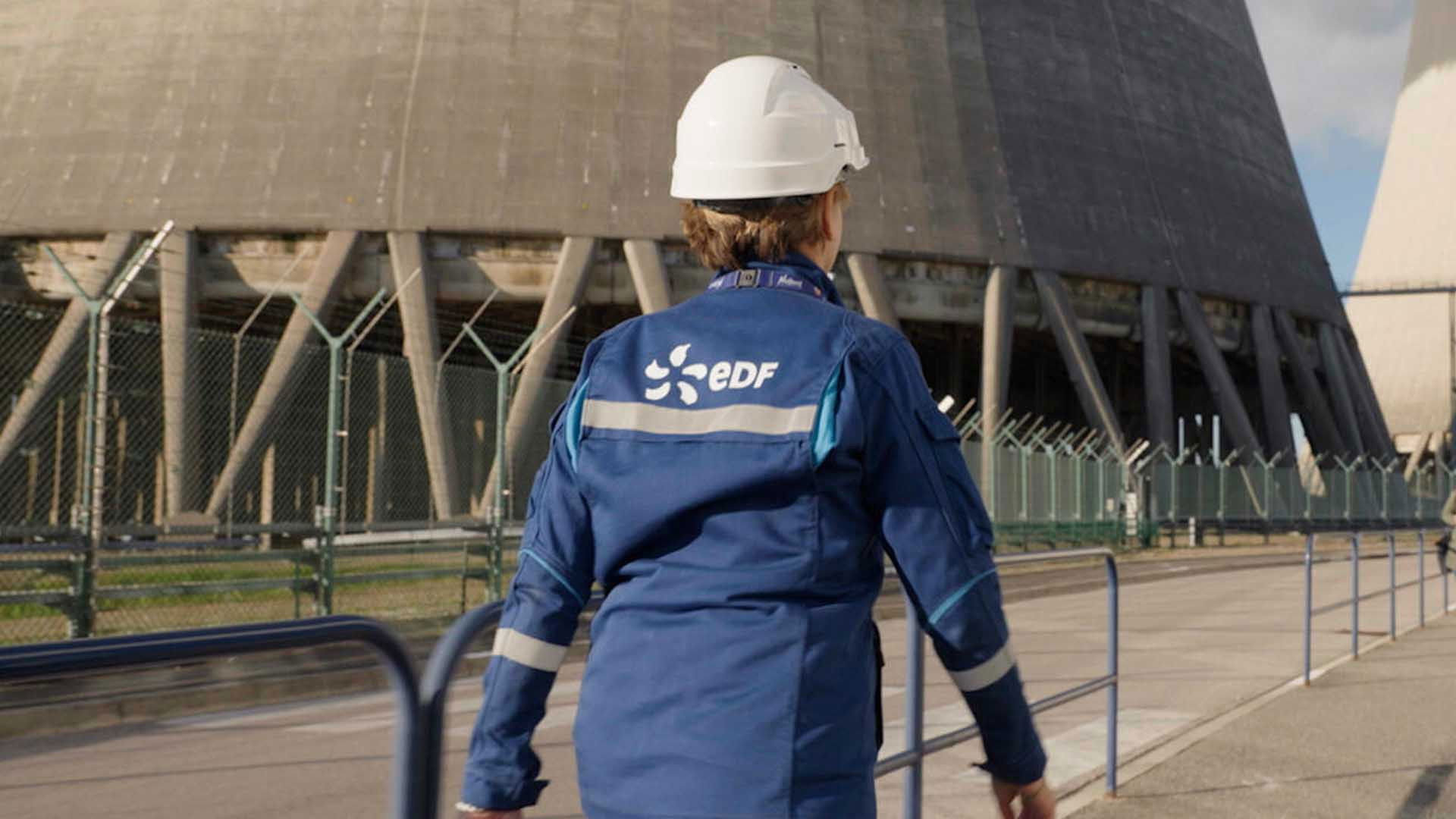 Backdrop for Très chère électricité