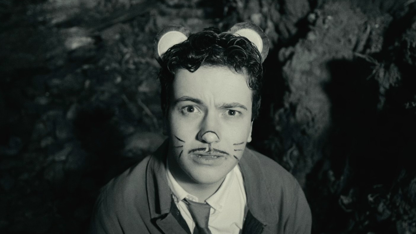 Backdrop for MOUSETRAP!