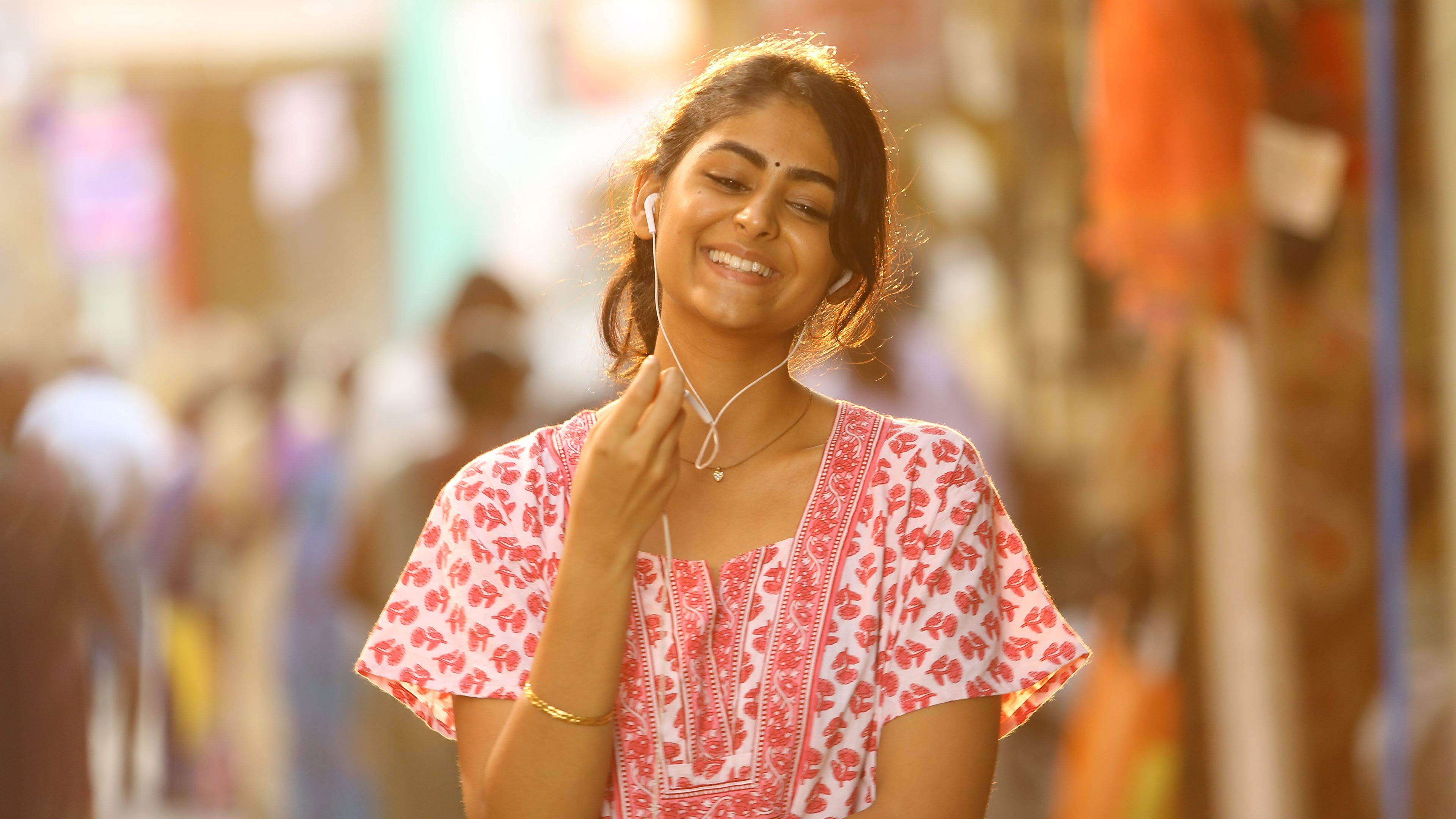 Backdrop for Kuppathu Raja