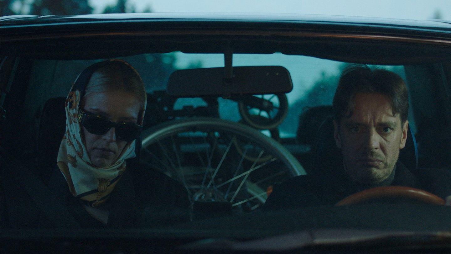 Backdrop for Ab Absurdo