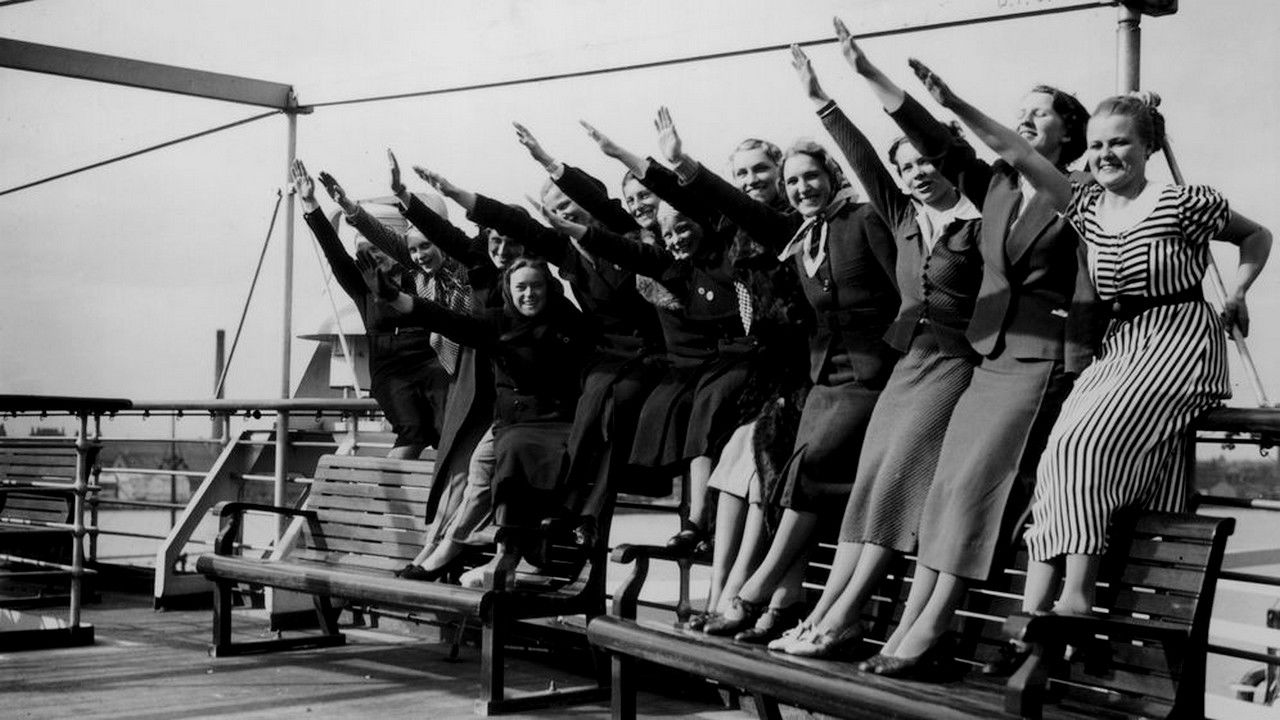 Backdrop for Women of the Third Reich