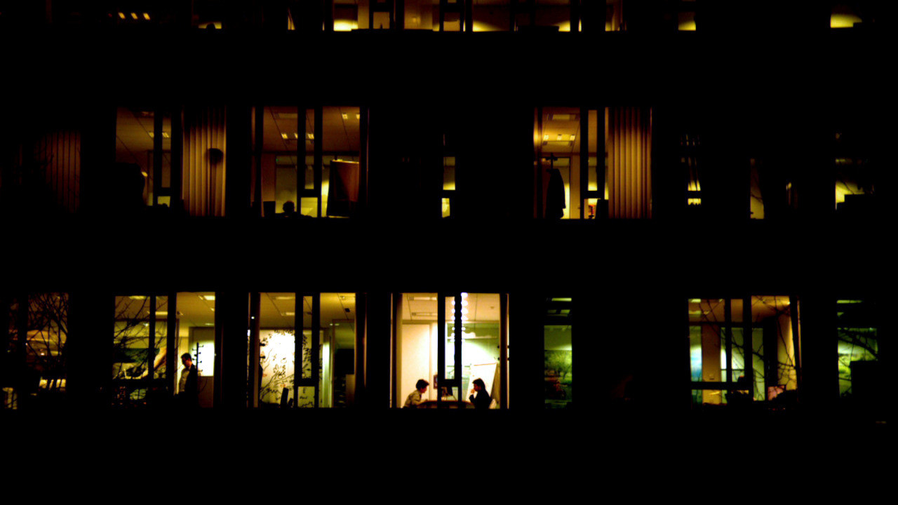 Backdrop for War in Telecom: The Four Colours of Capitalism