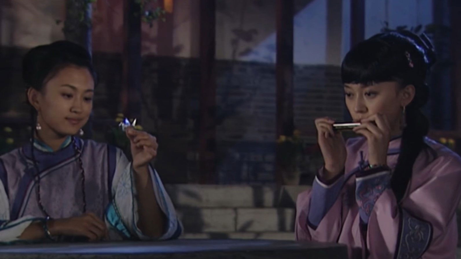 Backdrop for 燕子符