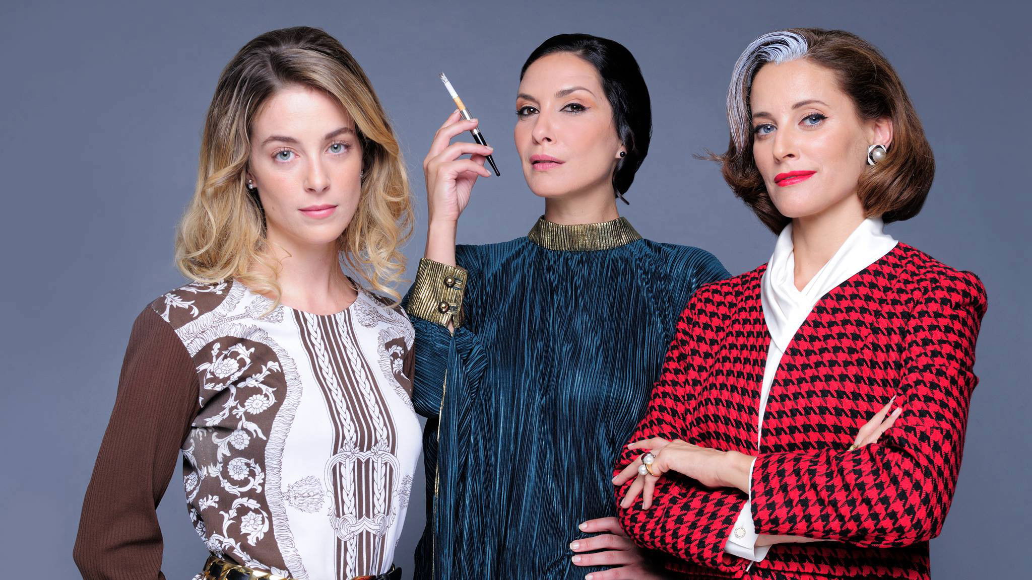 Backdrop for 3 Women