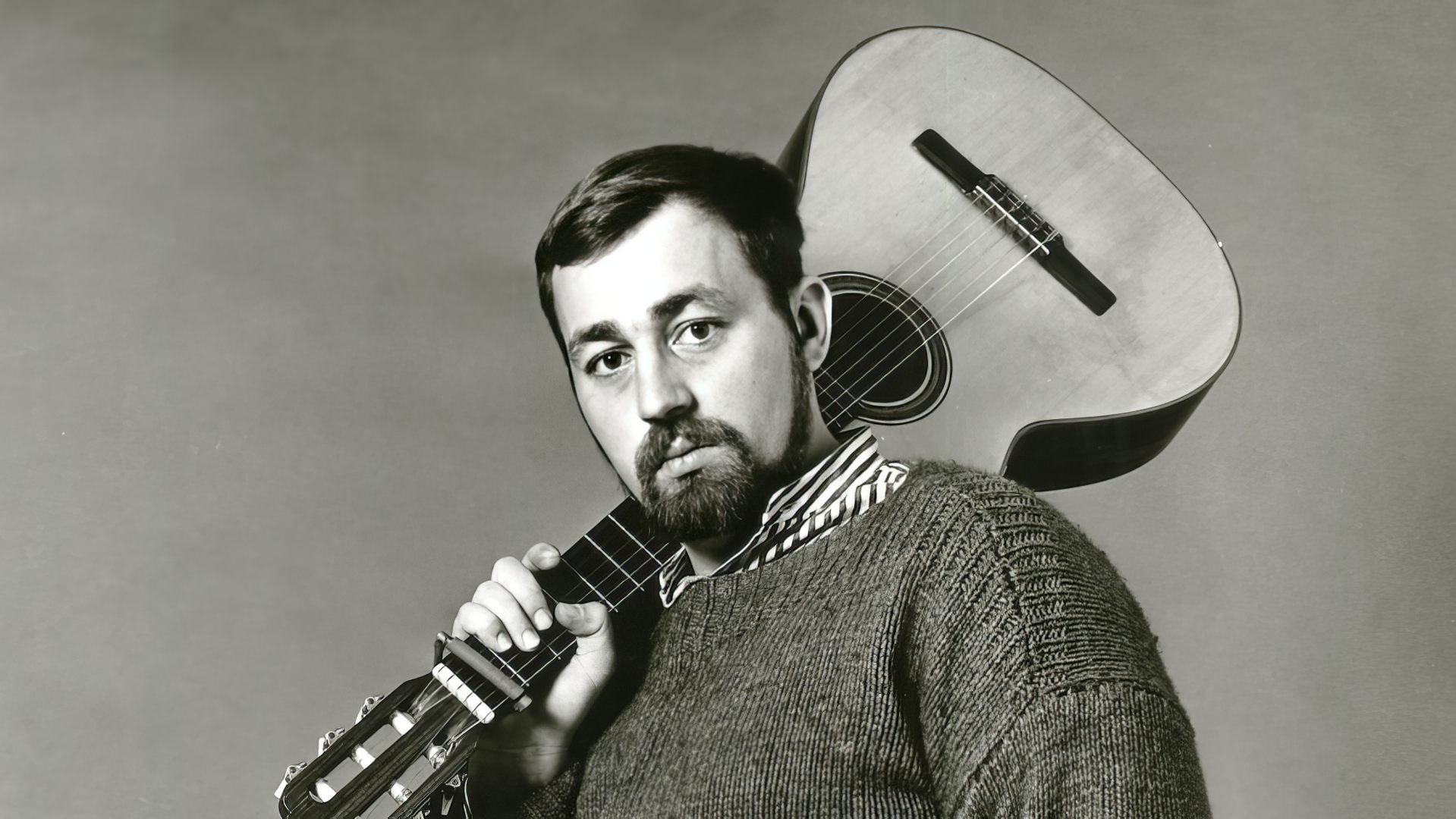 Backdrop for Somliga går med trasiga skor