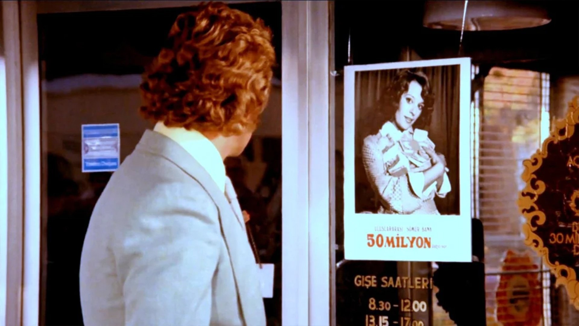 Backdrop for İşte Hayat