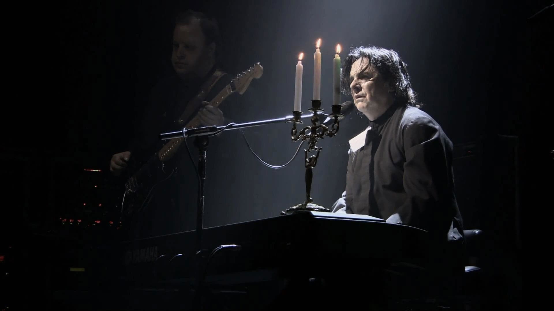 Backdrop for Marillion: Brave Live