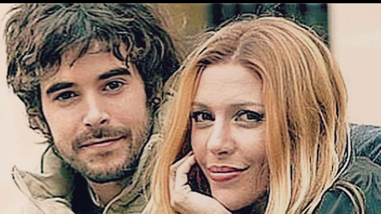 Backdrop for Tres de corazones