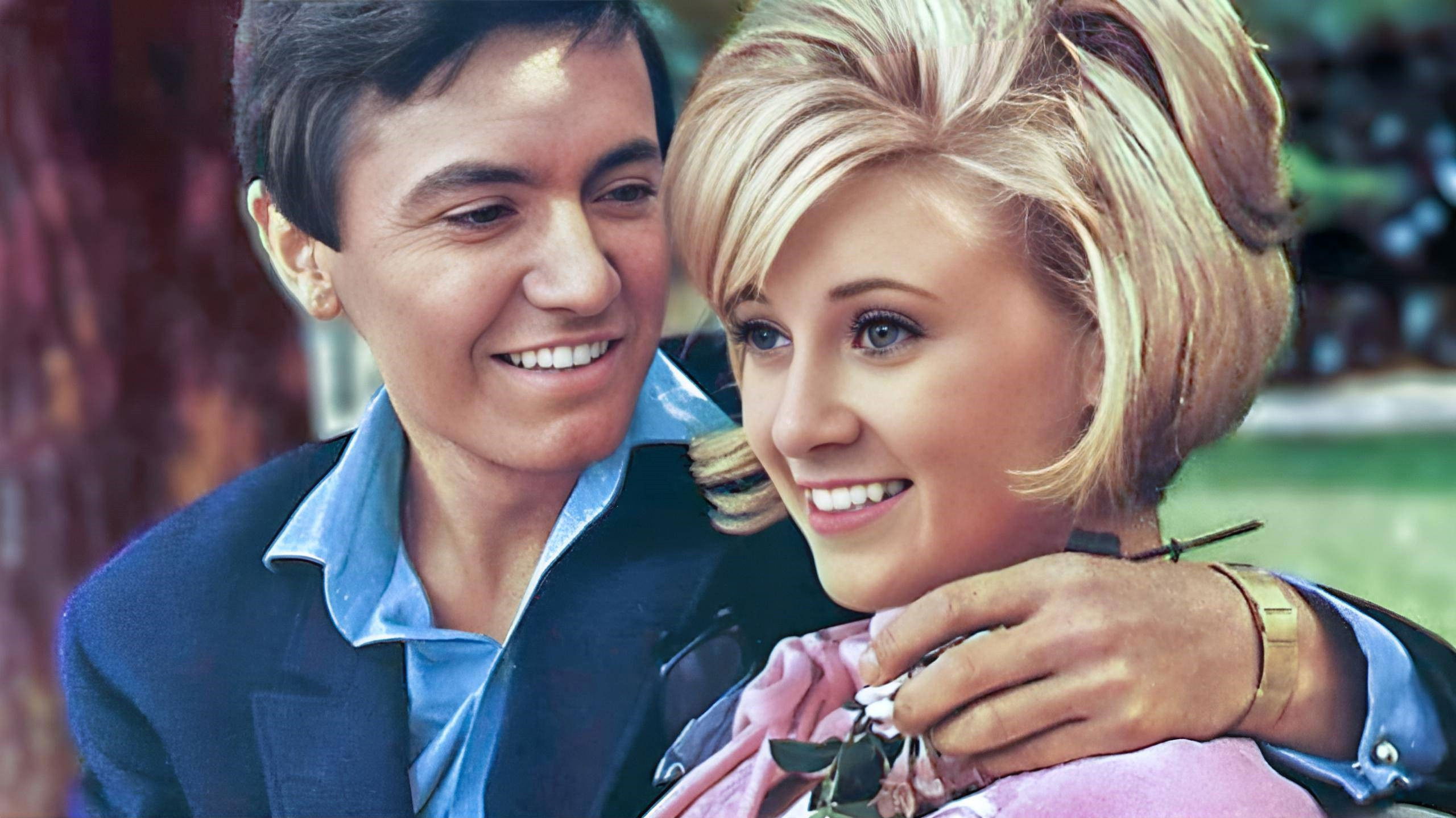 Backdrop for Jetzt dreht die Welt sich nur um dich