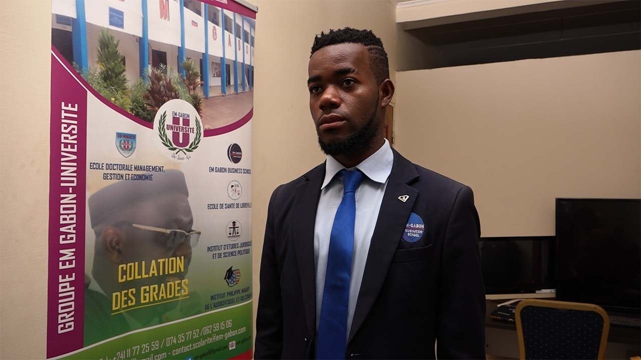 Backdrop for FALSE BOND