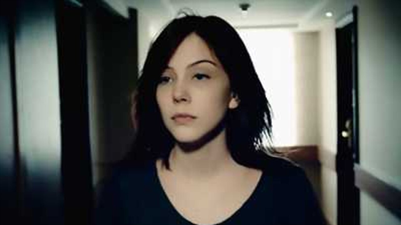 Backdrop for Rota de Fuga