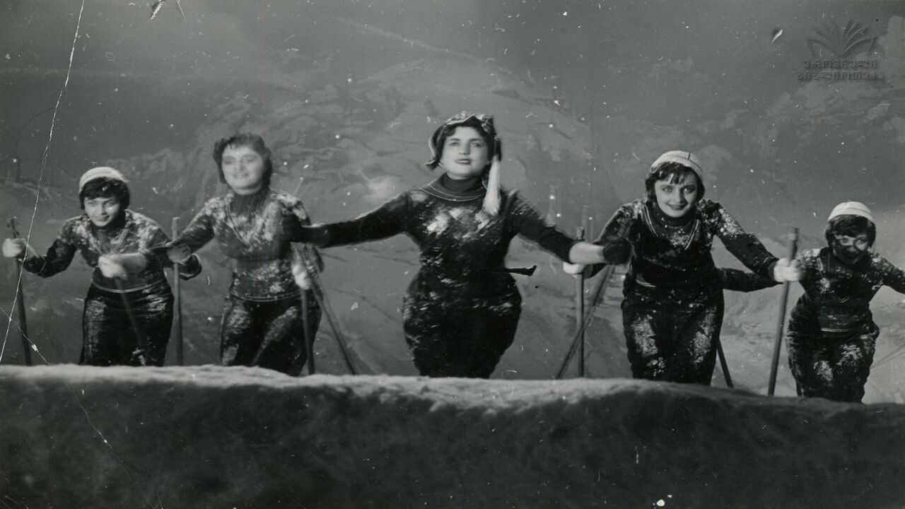 Backdrop for The Flower on the Snow