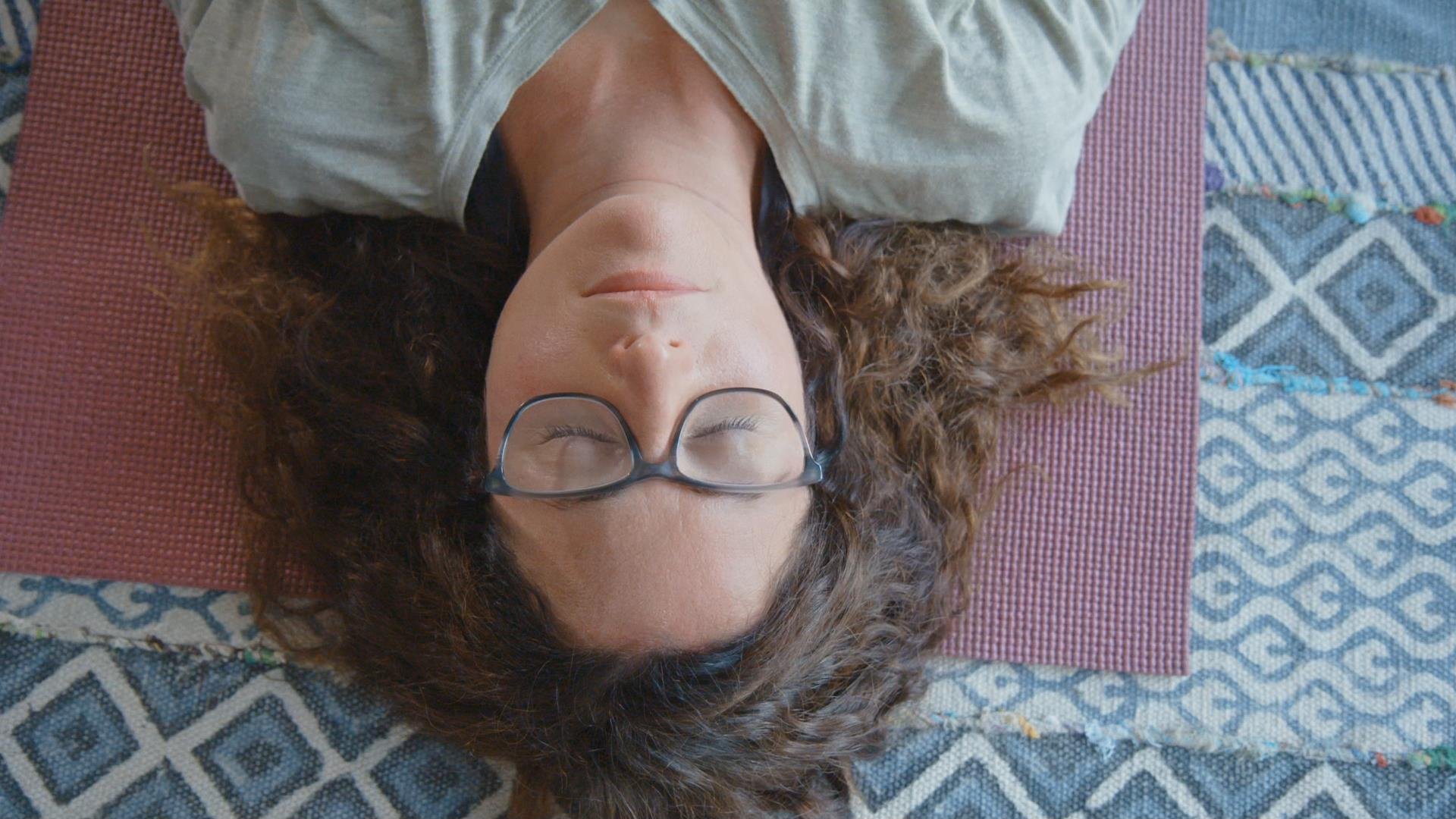 Backdrop for In the Head of an Anxious