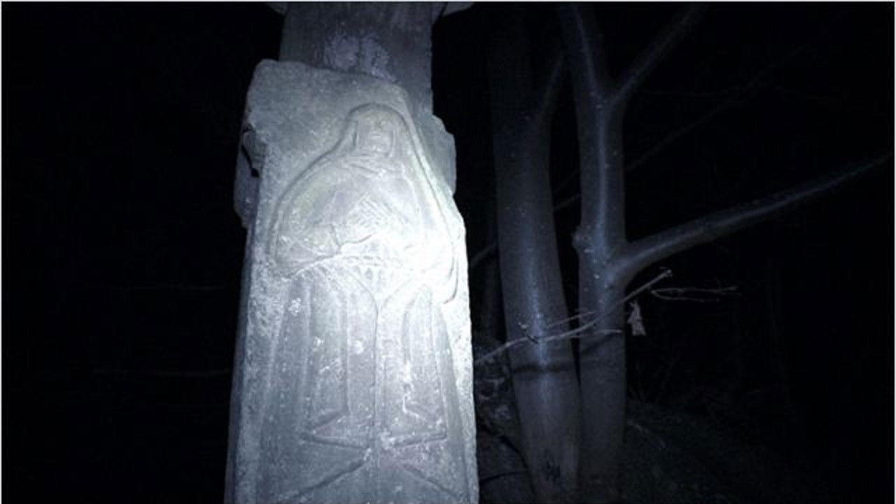 Backdrop for The Presence