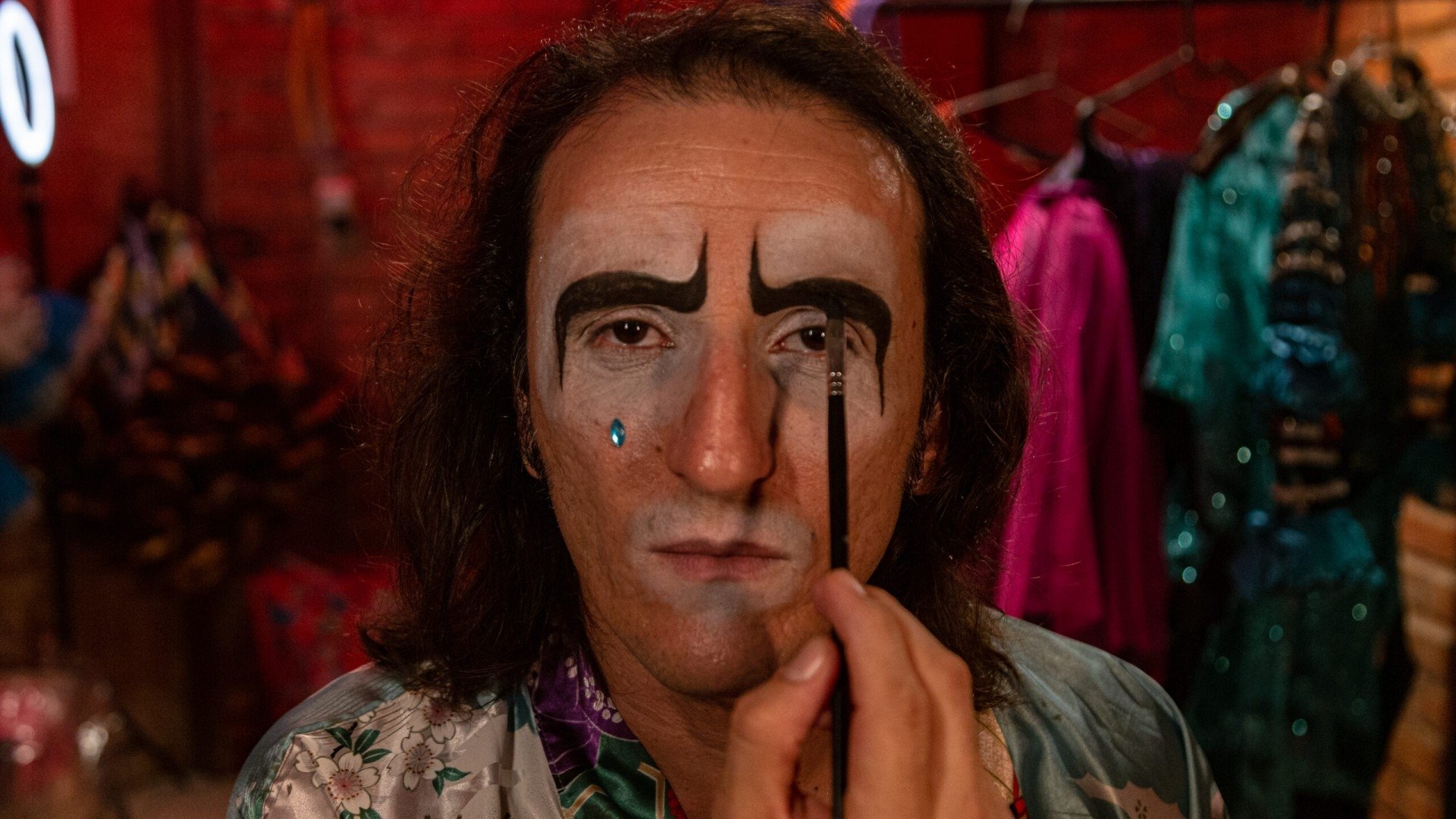 Backdrop for The Clown's Daughter