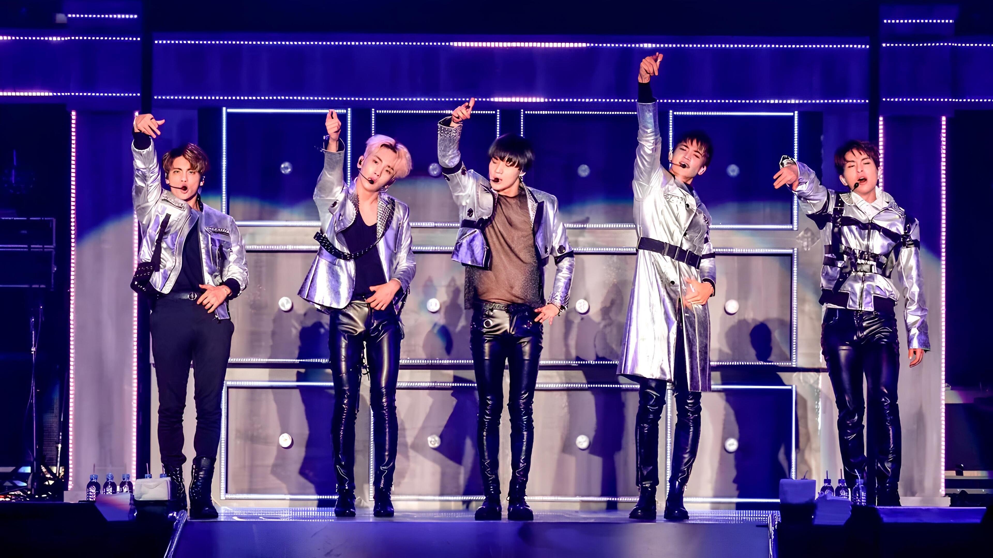 Backdrop for SHINee WORLD 2017～FIVE～