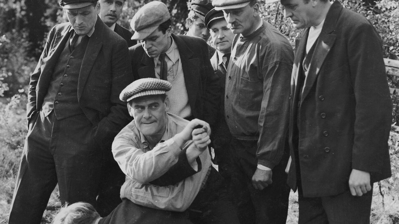 Backdrop for Karl Fredrik Reigns