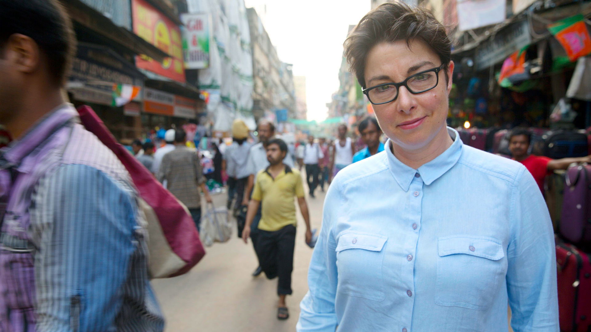 Backdrop for Kolkata with Sue Perkins
