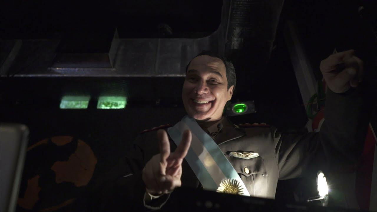 Backdrop for King Perón