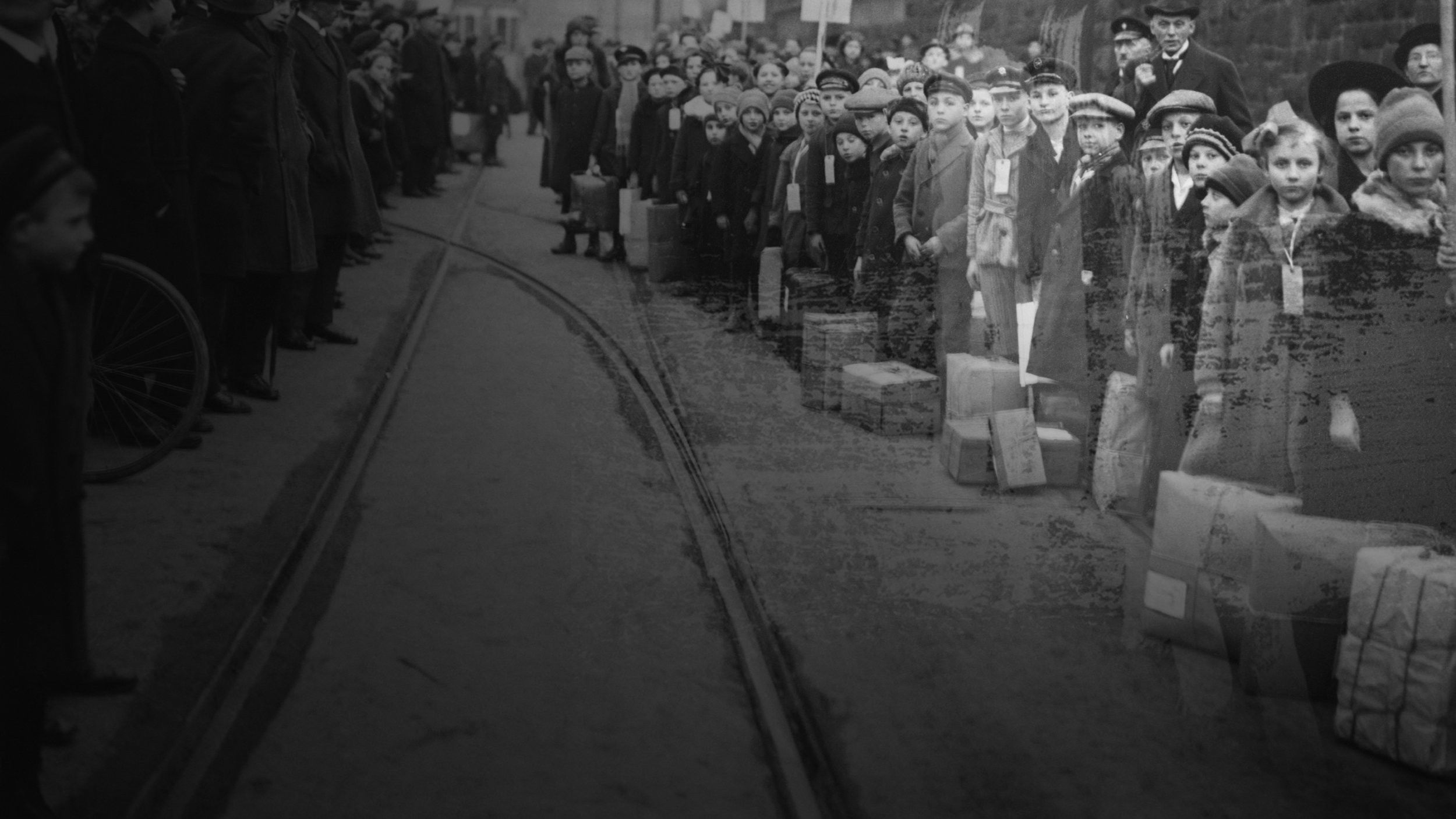 Backdrop for L'Exode