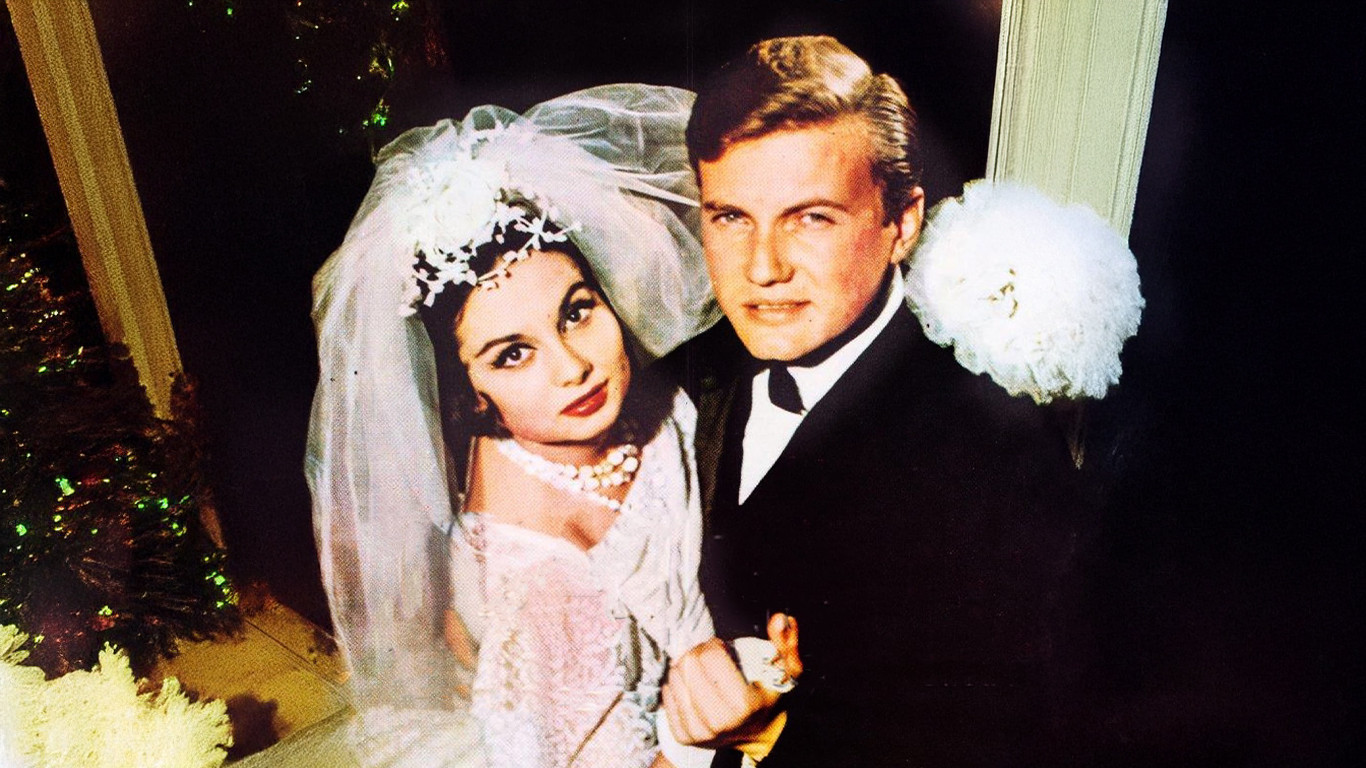 Backdrop for Bülbül Yuvası