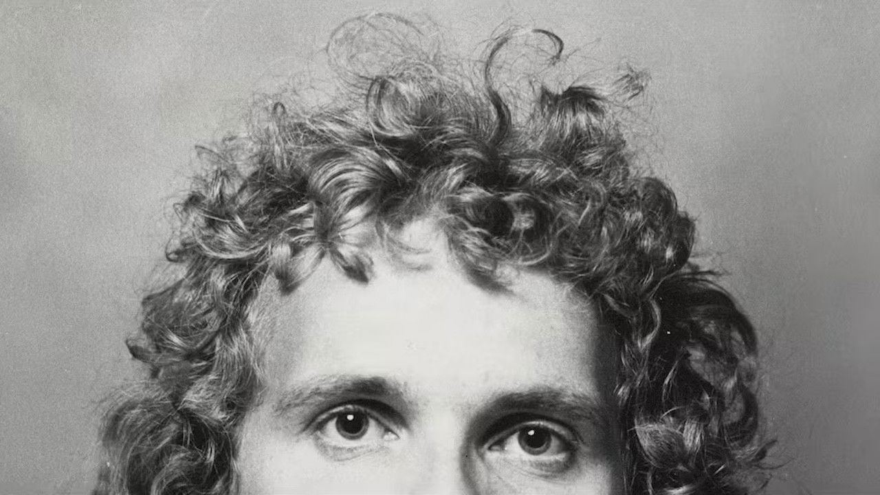 Backdrop for T'étais où Serge?