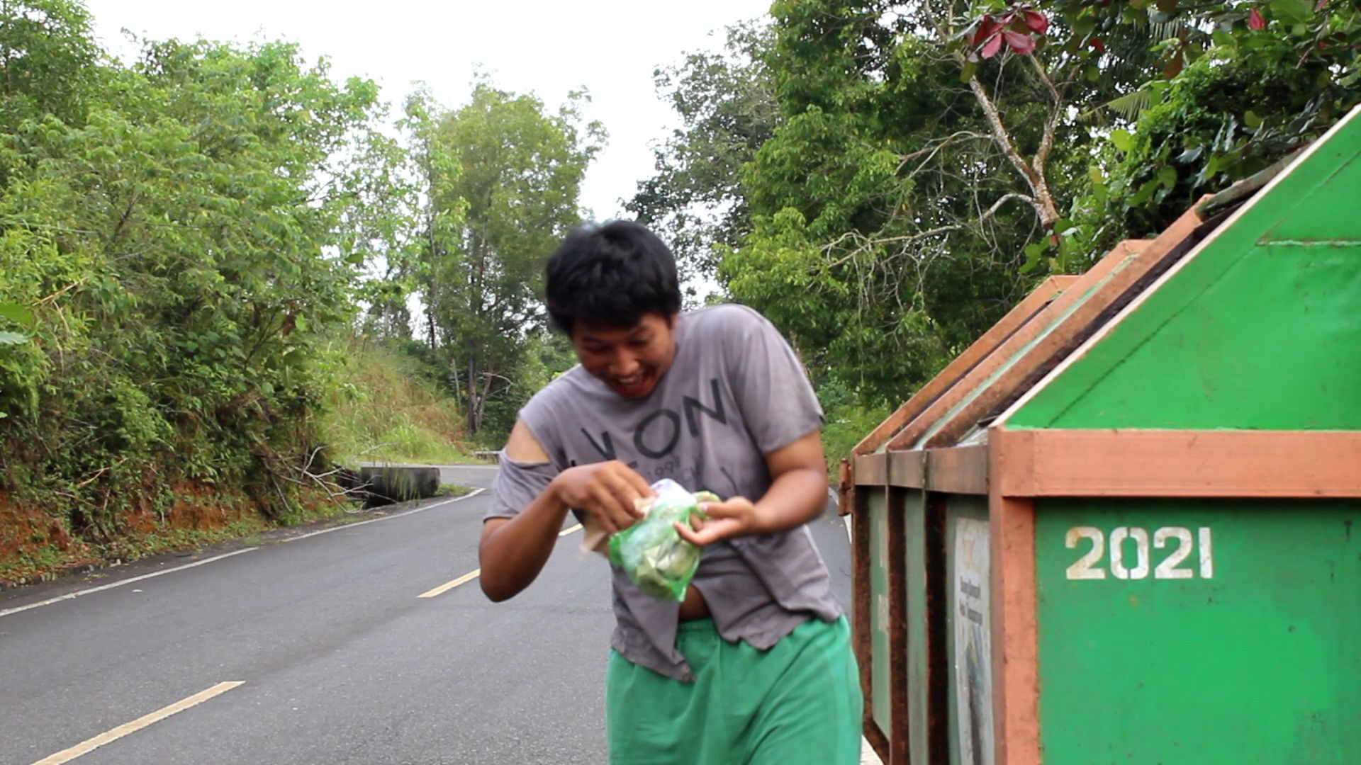 Backdrop for Orang Gila Juga Manusia