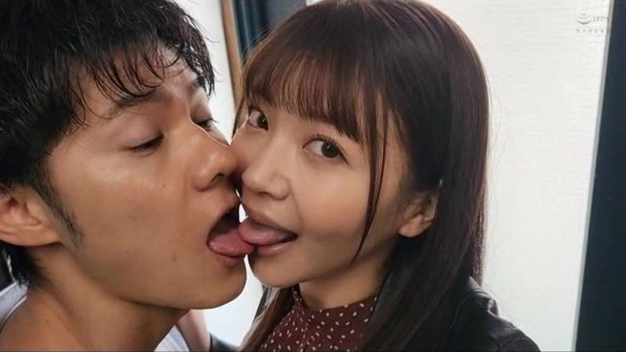 Backdrop for 人生初カノジョに煮えきらない僕を見かねた幼馴染がキスの練習相手となってジュルヂュルちゅぱちゅぱベロキスしまくり生殺し状態にガマンできずSEXも中出しも猛特訓した