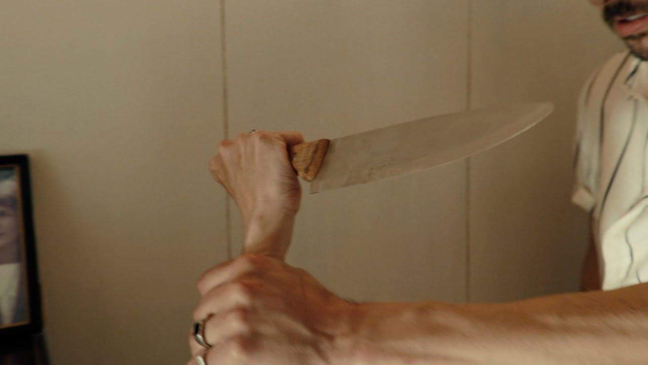 Backdrop for ¿Tú también?