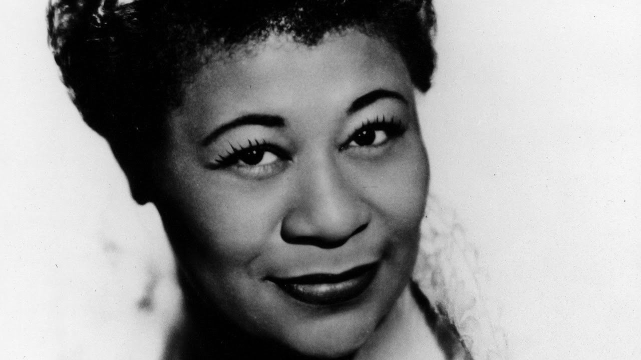 Backdrop for Ella Fitzgerald - Live at Montreux Jazz Festival 1975