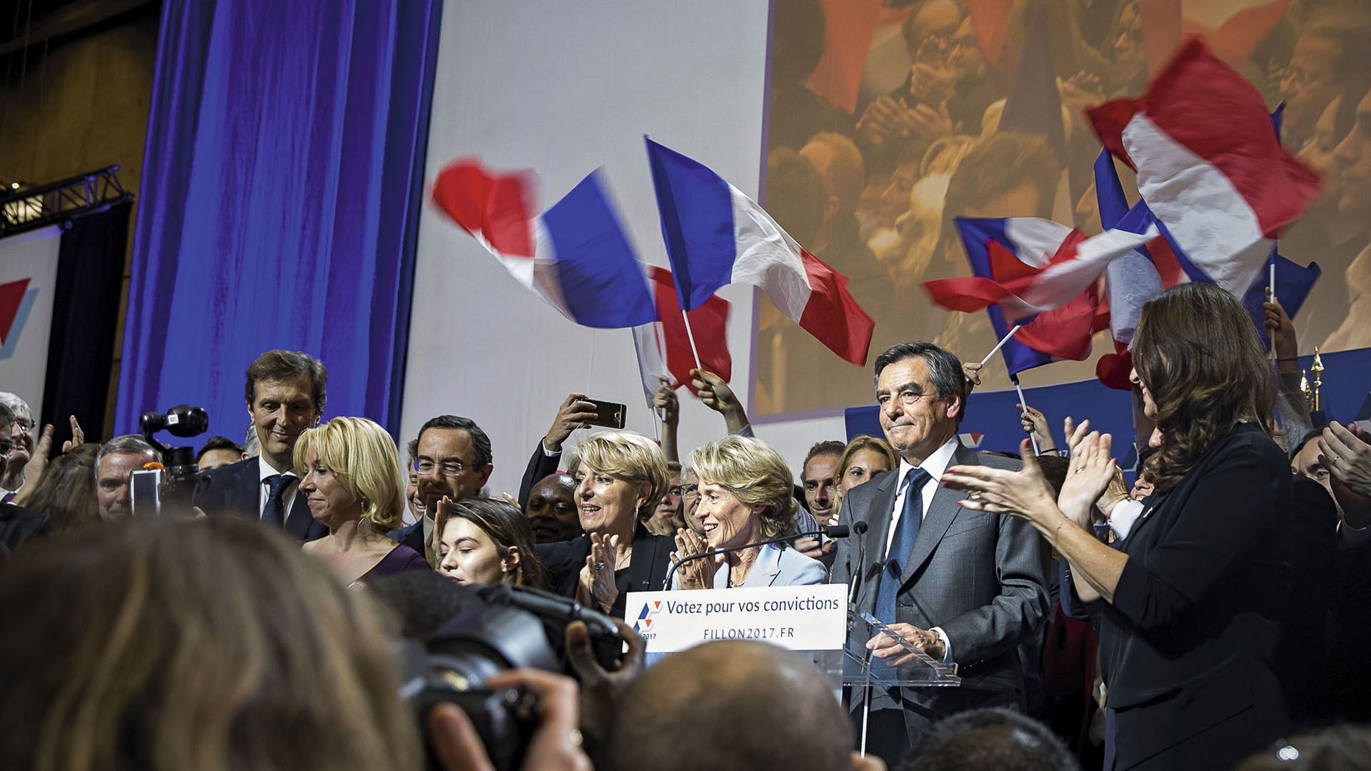 Backdrop for François Fillon, l'homme qui ne pouvait pas être président