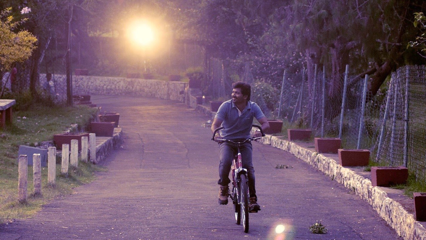 Backdrop for Pattathari