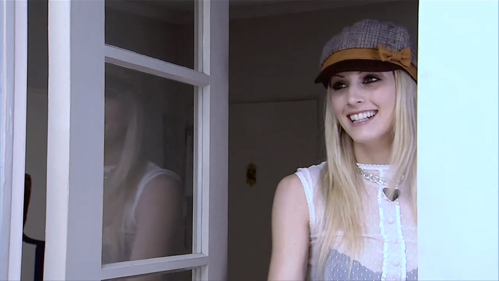 Backdrop for Lacie: Sexual Freak 9