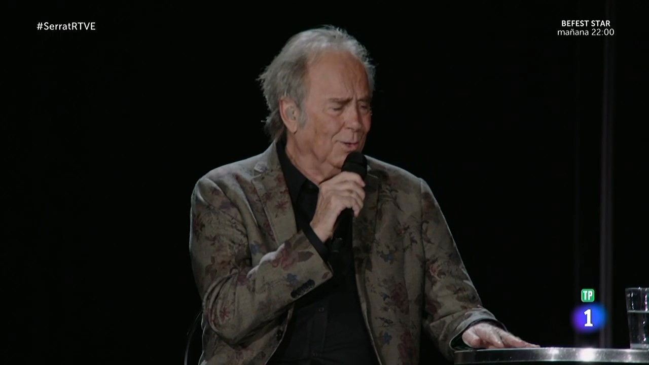 Backdrop for Joan Manuel Serrat - El Vicio de Cantar: 1965-2022 - Madrid, 14-12-2022 en el WiZink Center