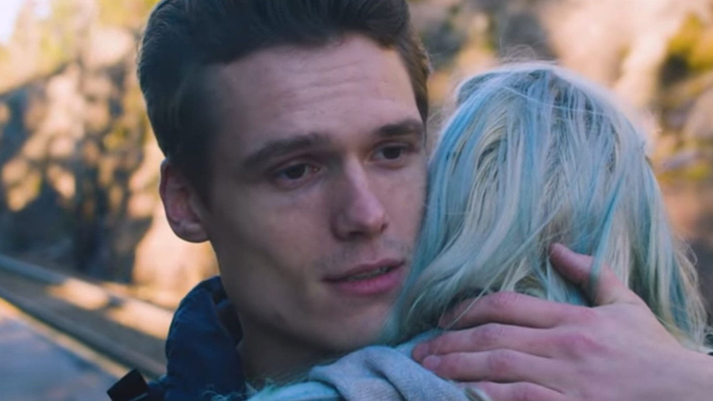 Backdrop for MindMaze