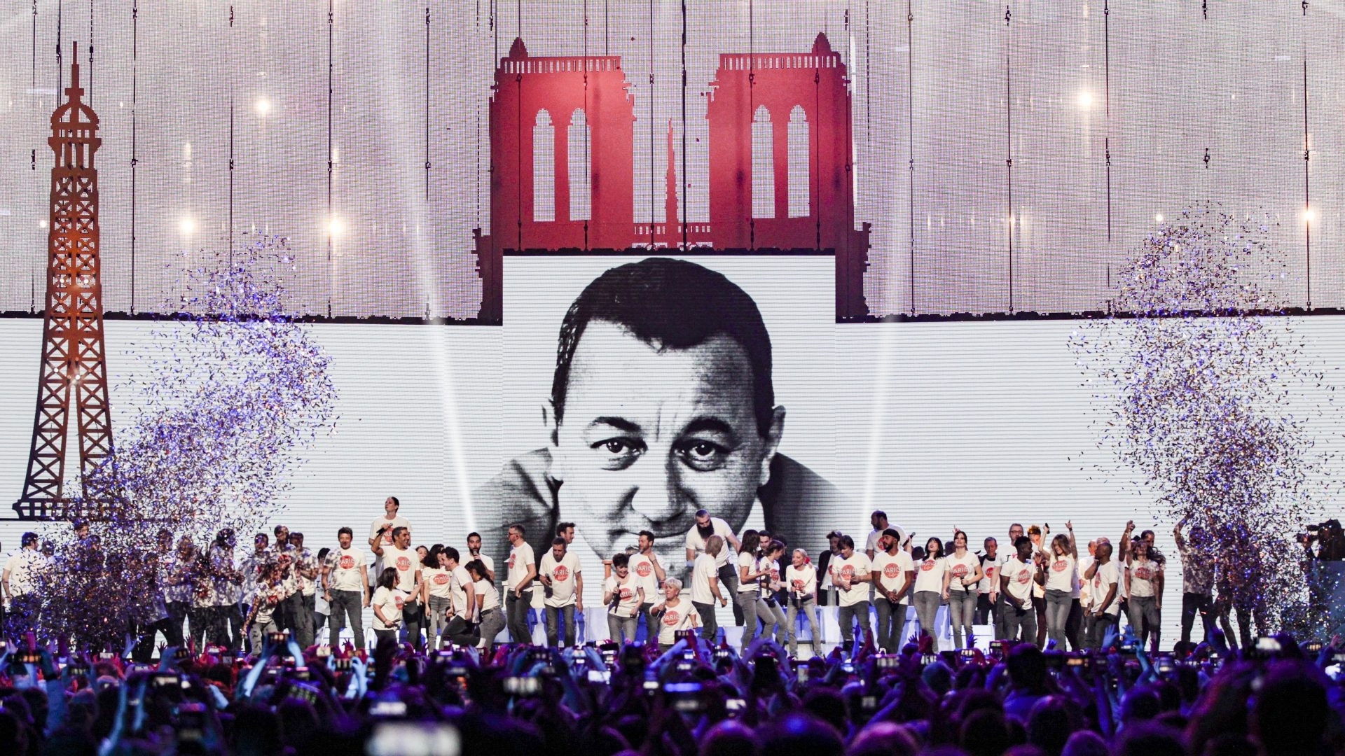 Backdrop for Les Enfoirés 2020 - Le Pari(s) des Enfoirés