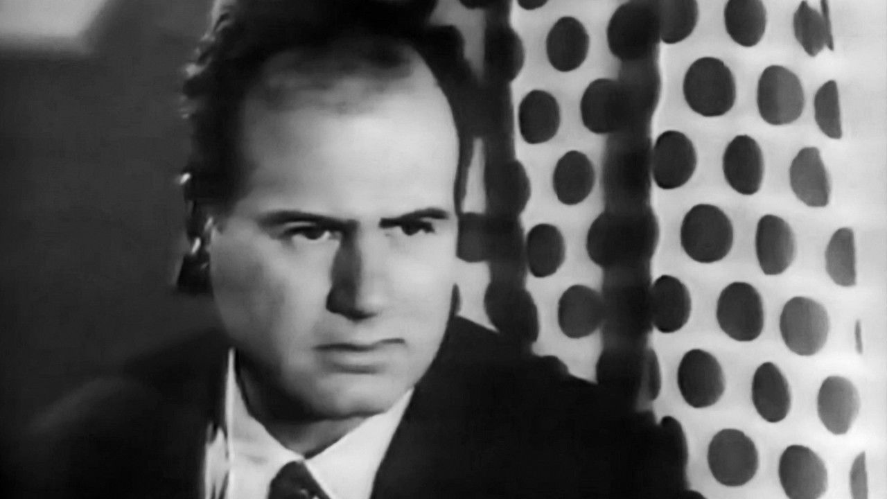 Backdrop for Λουίζα