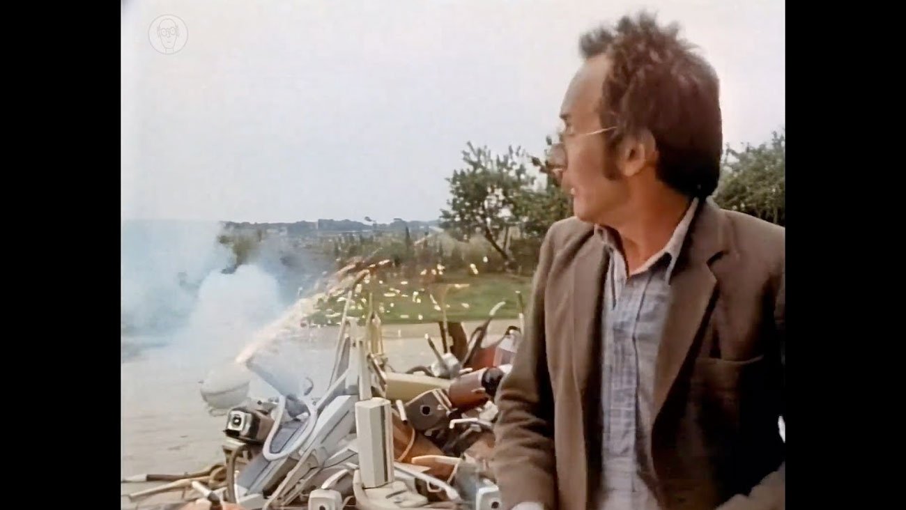 Backdrop for The Secret Life of Machines