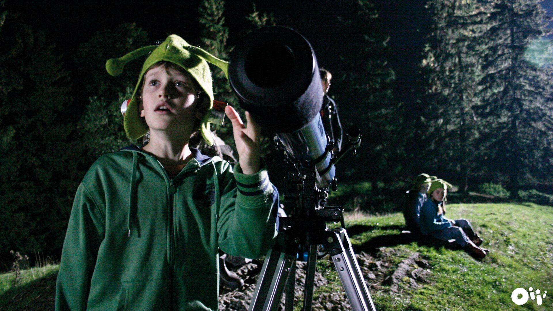 Backdrop for Svein and the Rat and the UFO-Mystery