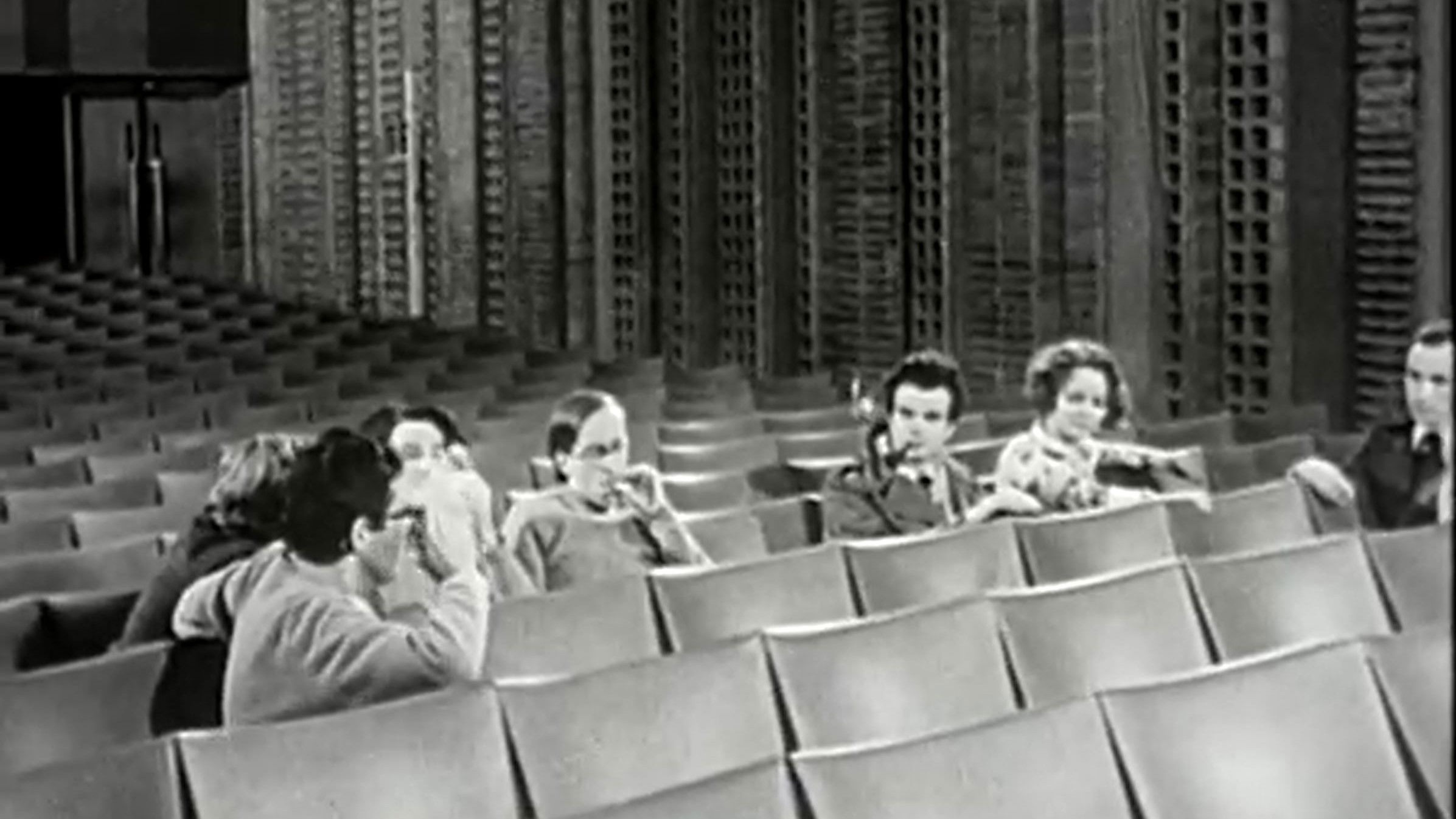 Backdrop for Jean Renoir : Partie de campagne